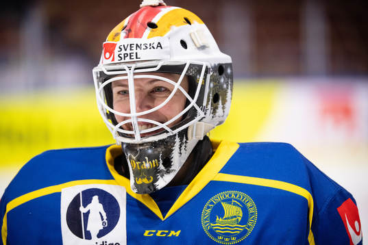 goalkeeper Sara Grahn of Sweden