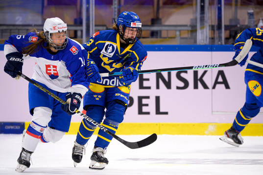 Tatiana Korenkova of Slovakia and Emma Muren of Sweden