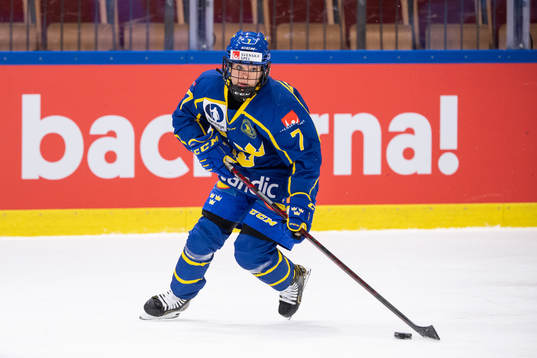 Linnea Hedin of Sweden