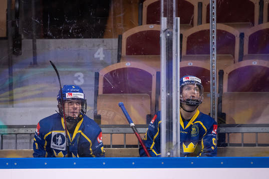 Johanna Fällman and Jessica Adolfsson of Sweden