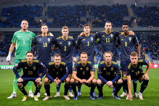 The starting eleven of Sweden pose for a team photo