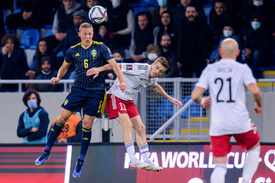 Ludwig Augustinsson of Sweden and Saba Lobzhanidze of