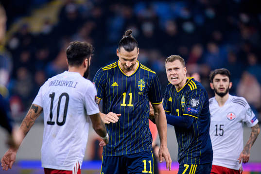 Zlatan Ibrahimovic and Viktor Claesson of Sweden reacts
