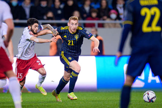 Irakli Azarov of Georgia and Dejan Kulusevski of Sweden