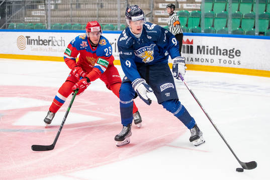 Roman Romanov of Russia and Kalle Väisänen of Finland