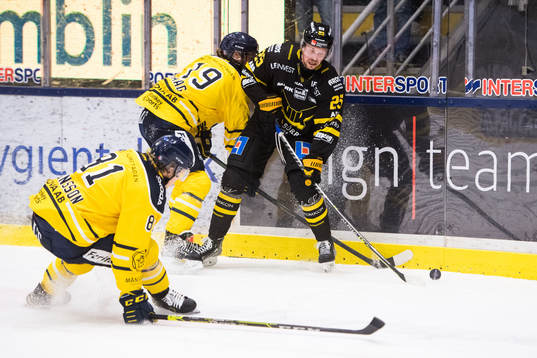Södertäljes Emil Aronsson och William Haag och Västerås