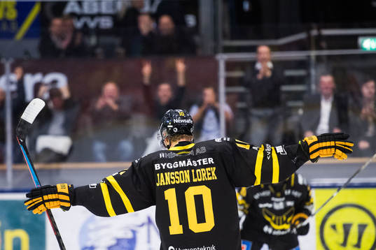 Västerås Jimmie Jansson jublar