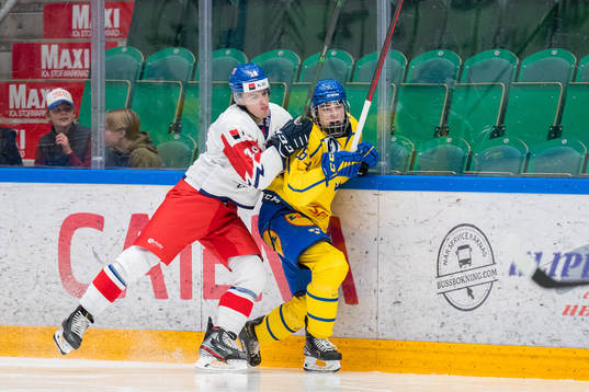 Sebastian Malat of Czech Republic and Liam Öhgren of Sweden