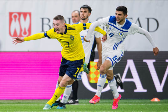 Patrik Wålemark of Sweden and Amar Begic of