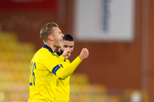 Benjamin Nygren of Sweden celebrates