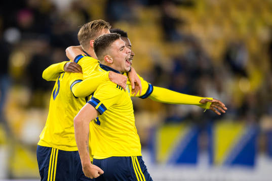 Tim Prica of Sweden celebrates