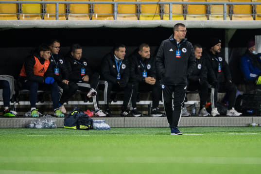 Head coach Slobodan Starcevic of Bosnia-Herzegovina