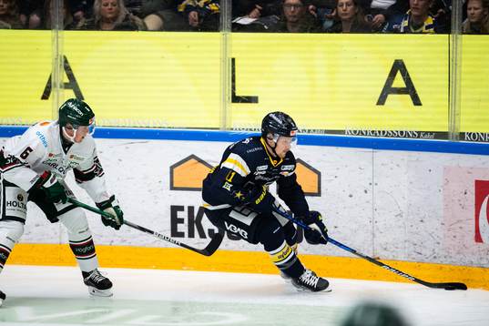 s Simon Önerud