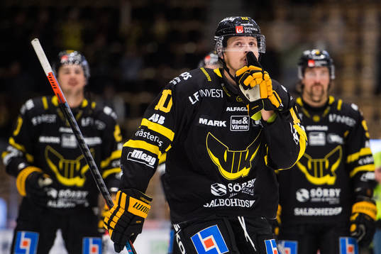 Västerås Jimmie Jansson jublar