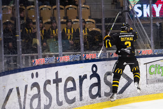 Västerås Ludvig Östman jublar