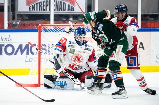 Västerviks målvakt Henrik Lundberg