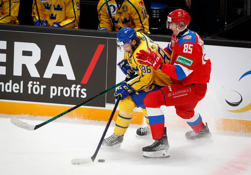 Mathias Bromé of Sweden and Shakir Mukhamadullin of Russia