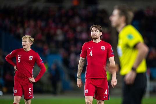 Birger Meling and Stefan Strandberg of Norway look dejected