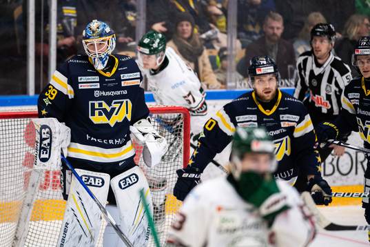 s målvakt Filip Larsson