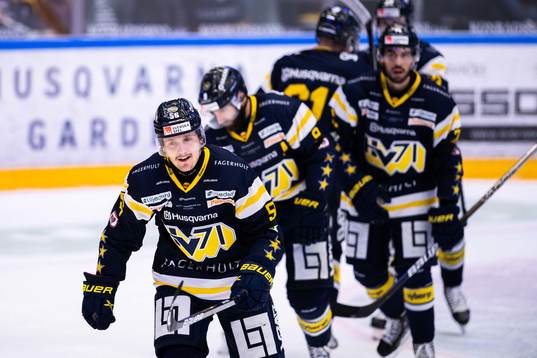 s Fredrik Forsberg jublar