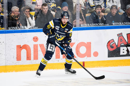 s Tommi Huhtala