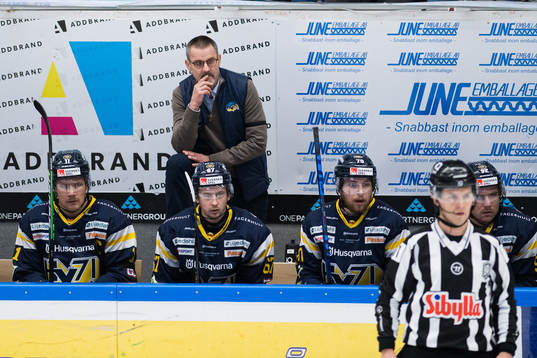 s tränare Tommy Samuelsson