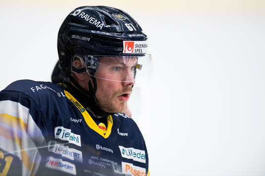 s Tommi Huhtala