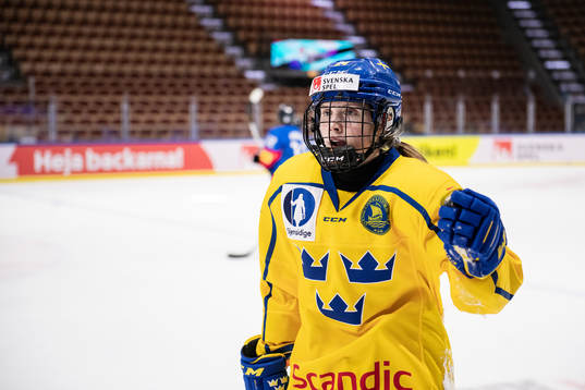 Felizia Wikner-Zienkiewicz of Sweden celebrates