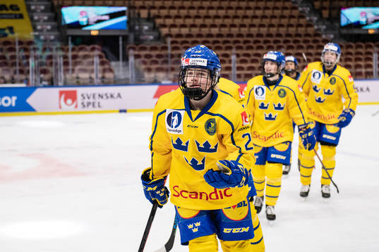 Lina Ljungblom of Sweden celebrates
