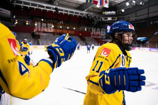 Bläddra bland fler bilder av Ice Hockey, IIHF Women's Olympic Qualification, Sweden - Korea