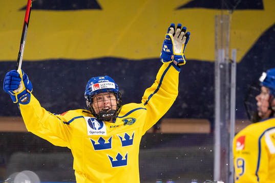 Olivia Carlsson of Sweden celebrates