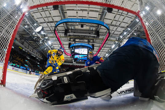 Olivia Carlsson of Sweden