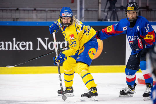 Olivia Carlsson of Sweden