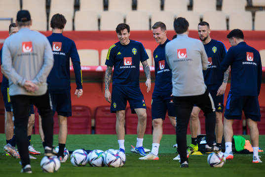 Victor Nilsson Lindelöf, Emil Krafth and Alexander
