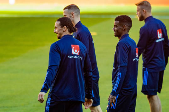 Zlatan Ibrahimovic and Alexander Isak of the Swedish