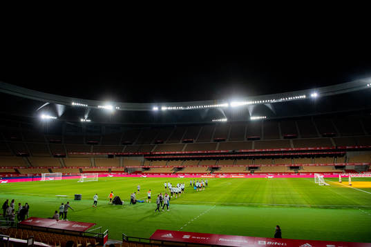 General view of of a training session with the Spanish