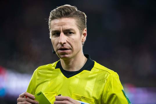 Lawrence Visser, referee
