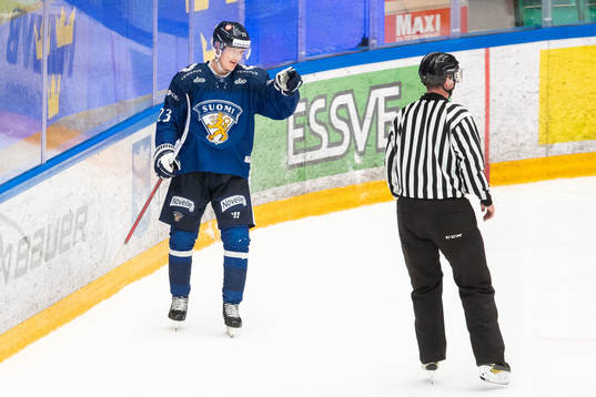 Aatu Räty of Finland celebrates