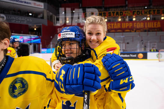 Linnea Hedin and Johanna Fällman of Sweden celebrates