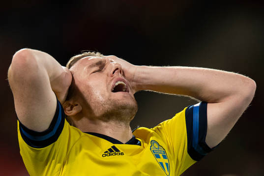 Bläddra bland fler bilder av Football, FIFA World Cup Qualifier, Spain - Sweden