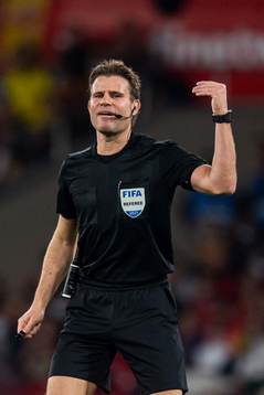 Referee Felix Brych