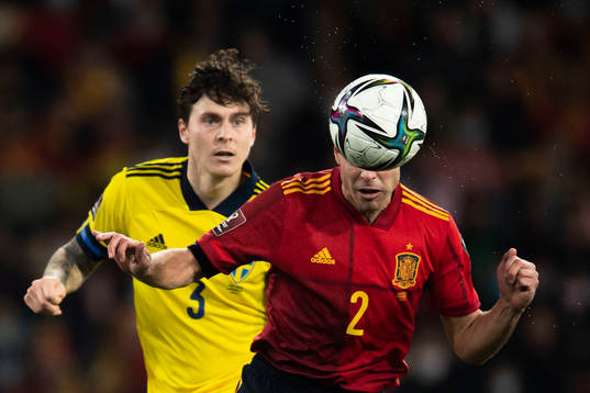 Victor Nilsson Lindelöf of Sweden and Cesar Azpilicueta of