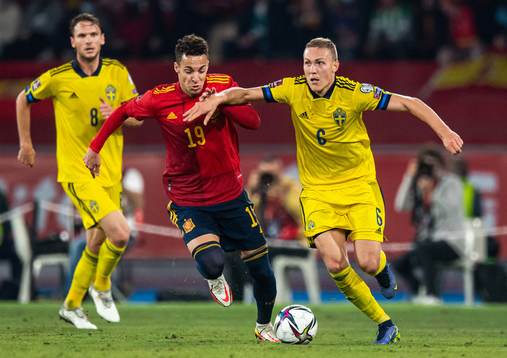 Rodrigo of Spain and Ludwig Augustinsson of Sweden