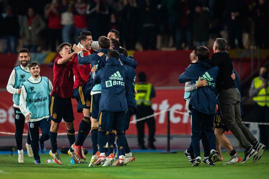 Alvaro Morata of Spain celebrate with teammates