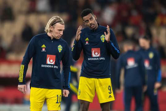 Emil Forsberg and Alexander Isak of Sweden