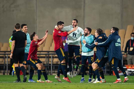 Alvaro Morata of Spain celebrate with teammates