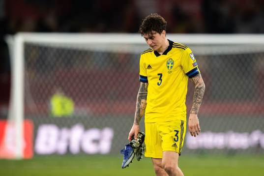 Victor Nilsson Lindelöf of Sweden looks dejected
