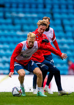 Andreas Hanche-Olsen and Ola Solbakken of the Norwegian
