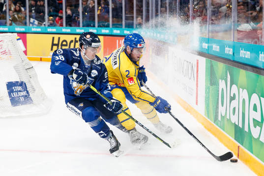 Jere Innala of Finland and Christian Folin of Sweden