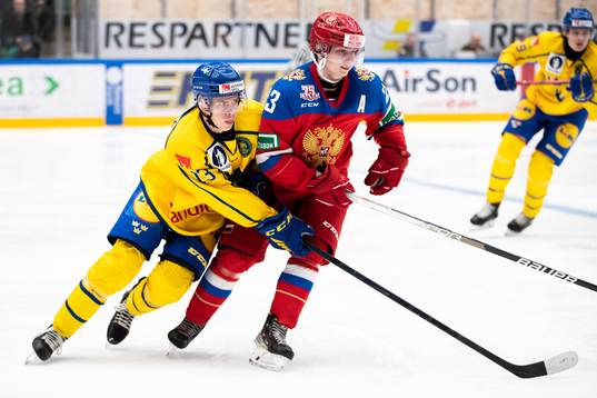 Albert Sjöberg of Sweden and Dmitri Zlodeyev of Russia